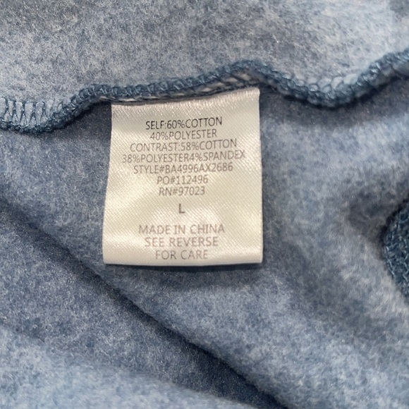 Rebellious One Pullover hoodie - Picture 7 of 7